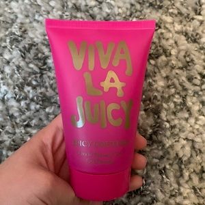 Viva La Juicy shower gel